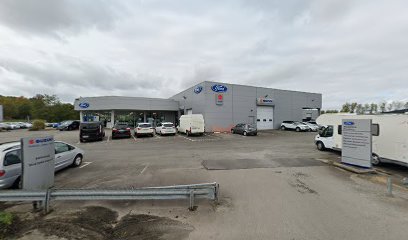 Suzuki at BRETAGNE AUTOMOBILESphoto