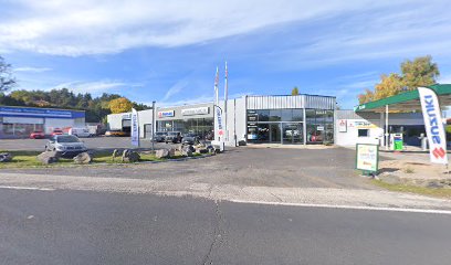 Suzuki at GARAGE DE LA PIERRE PLANTEEphoto