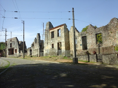 Garage oradour sur glanephoto