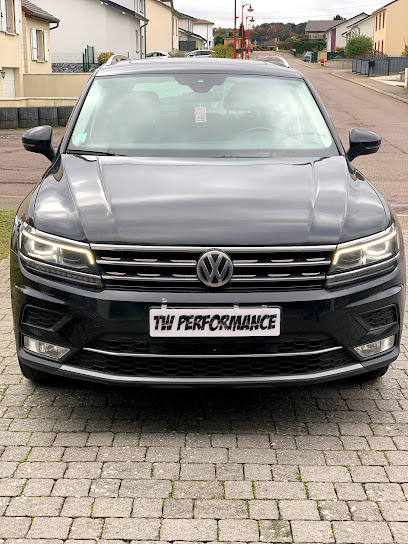 TW PERFORMANCEphoto
