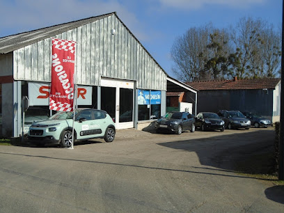 Garage Moulinphoto