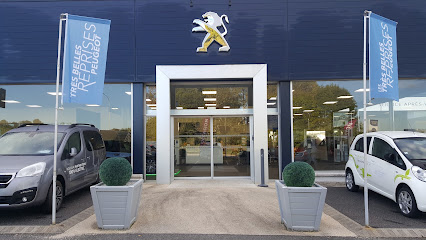 CORREZE _ AUTOMOBILES USSELphoto