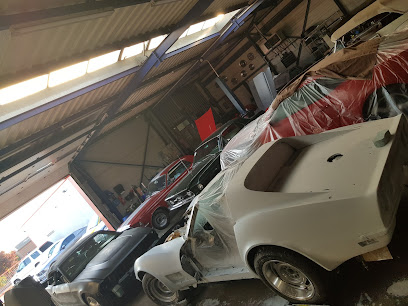 Garage MC MOTORSphoto